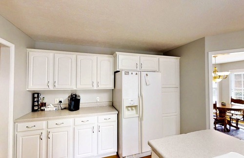 Cookeville House | Heathwood Hideaway with Cozy 3-bedroom house just outside the city limits