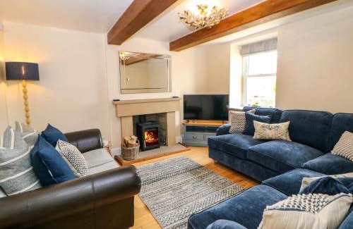 Longnor House | Heathylee