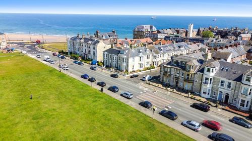Tynemouth Apartment | Heaton House Apartment - North East Escapes