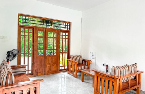 Hatton House | Heaven Hills Guest House