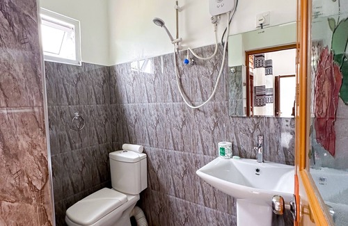 Hatton House | Heaven Hills Guest House