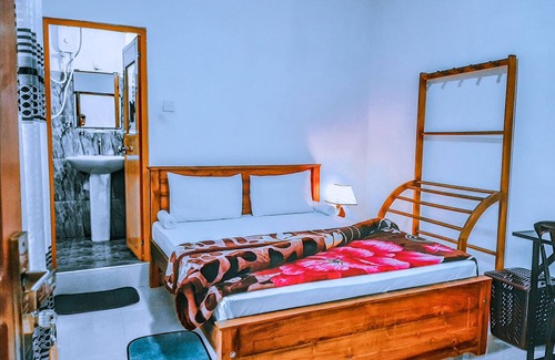 Hatton House | Heaven Hills Guest House