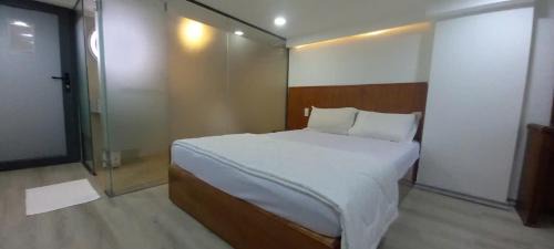 Go Vap Hotel | Heaven Hotel