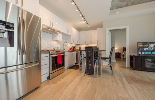 Second Ward Apartment | Heaven in Charlotte Furnished Apartments