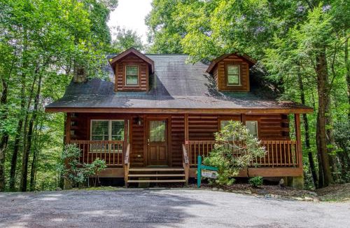 Gatlinburg House | HEAVENLY HEIGHTS - GREAT LOCATION! CLOSE TO ALL THE ACTION! cabin