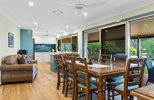 Allandale House | Heavenly Hideaway at Lovedale with Private Pool and Spa