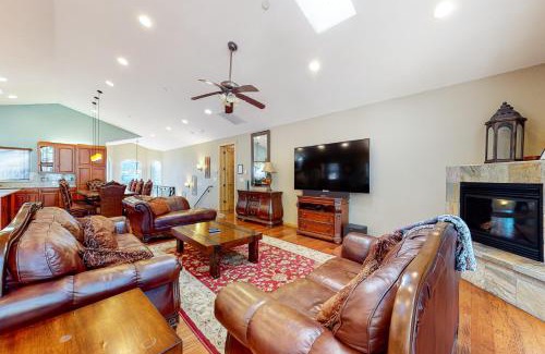 Bijou Park Acres House | Heavenly Lake Hideaway
