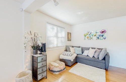 Plymouth House | Heavenly Lakefront