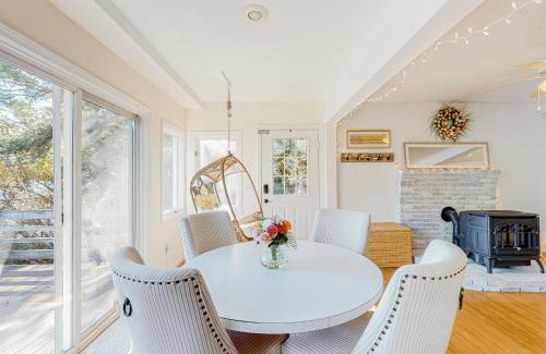 Plymouth House | Heavenly Lakefront