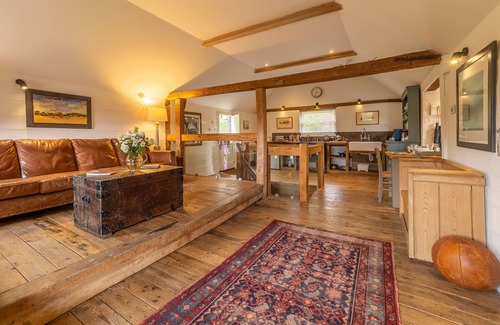 Sudbury Cottage | Heavenly luxury rustic cottage in historic country estate - Belchamp Hall Mill