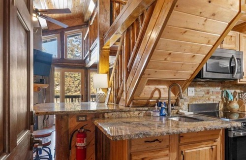Tahoe Village Condo | Heavenly Ski Retreat