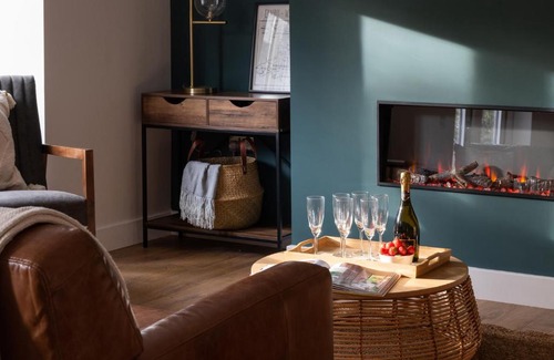 Beddgelert House | Hebog