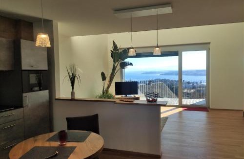 Ueberlingen Apartment | Hecklers Seepanorama Appartements