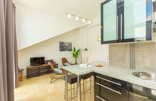 Pile Apartment | Hedera Estate, Hedera A1