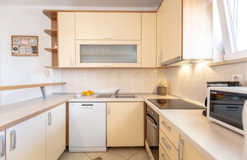 Babin Kuk Apartment | Hedera Estate, Hedera A46