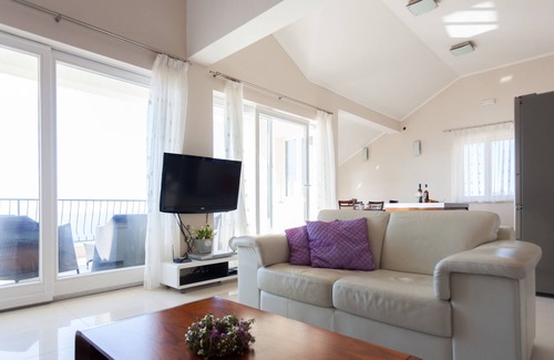 Ploce Apartment | Hedera Estate, Hedera A9