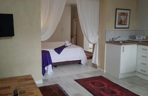 Walmer Apartment | Hedgehog Hollow