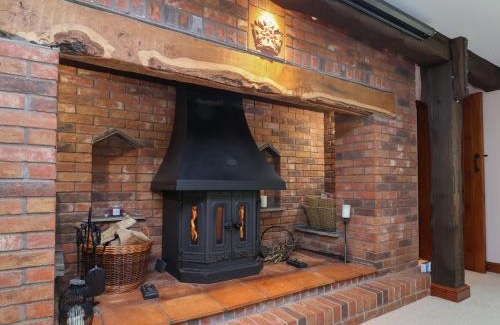 Barnstaple House | Hedgerose