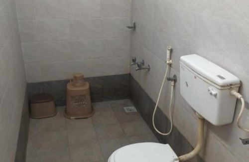 Tindivanam Hotel | Heera Residency