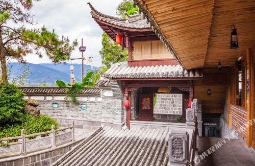 Tengchong Hotel | Hehua Hotspring Bajiao Guanmabang Hostel