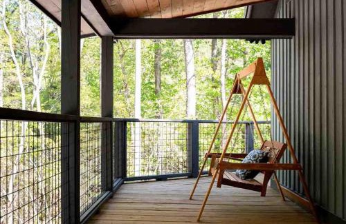 Sautee Nacoochee House | Helen Hikes Tubing 1 Acre Fire Pit