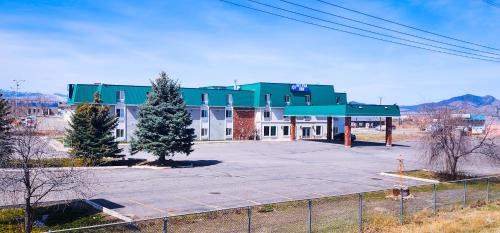 Helena Hotel | Helena Inn - Airport