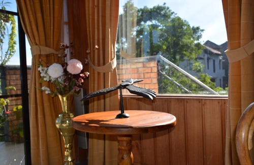 Kandy House | HELFAROAN Spacious, bright villa. Beautiful Panorama.
