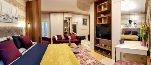 Kraljevo Apartment | HELGA apartmani BOSS i PRESIDENT