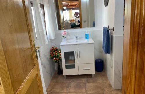 Jedey Ski Chalet | heliocentro casa rural