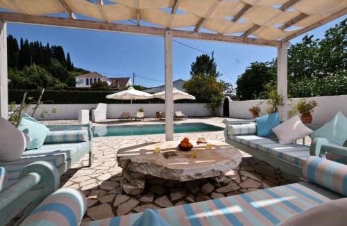 Arillas Villa | Helios Court Villa