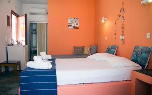 Livadi House | Helios Serifos
