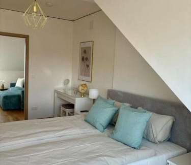 Klagenfurt am Woerthersee Apartment | Helle Dachgeschosswohnung im Zentrum