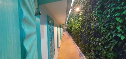 Seeduwa - Katunayake Hotel | Hello Airport Hotel, Katunayaka