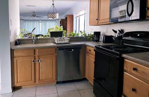 Royal Oak Golf Country Club House | Hello Sunshine 321. Lift Off