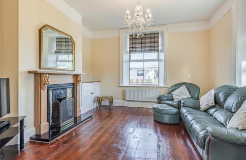 Helsey Resort | Helsey Farm Cottages