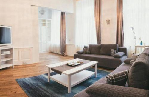 Friedrichstadt Apartment | Helvetia Suites