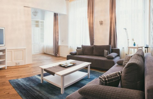 Friedrichstadt Apartment | Helvetia Suites