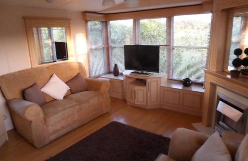 Garn Fadryn Ski Chalet | Helyg Bach