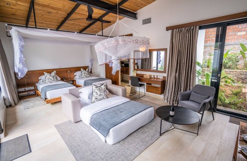 Kigali Hotel | Hemingways Retreat Kigali