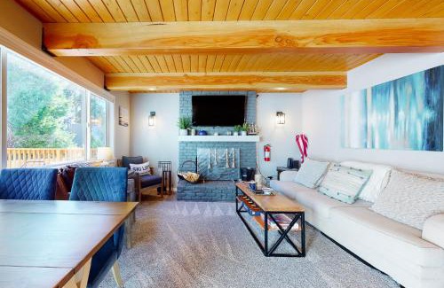 Cedar Glen House | Hemlock Haven