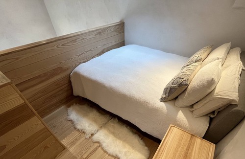 Hollowville Cabin | Hempcrete Cabin within the hills of the Berkshire Mountains of New York