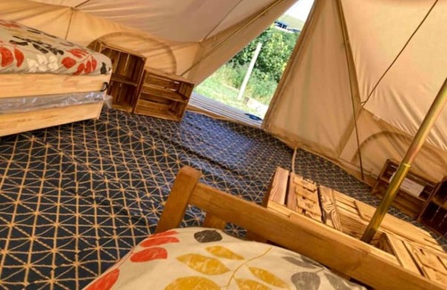 Upper Hulme RV Rental | Hen Cloud View @ Roaches Retreat Eco Glampsite