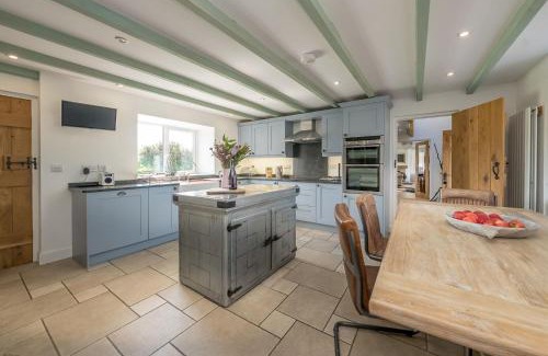 Garn Fadryn House | Hen-Felin