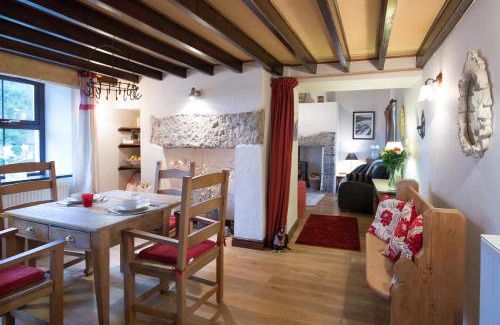 Marianglas House | Hen Gamdda Fawr