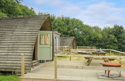 Liskeard Cottage | Hen House @ Penbugle Organic Farm