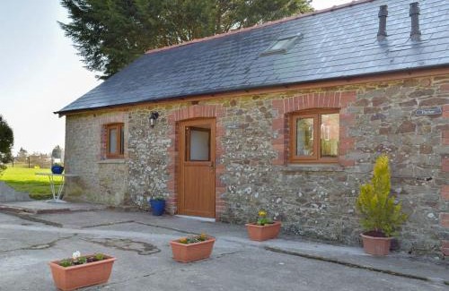 Llanybydder House | Hen Llaeth - Uk11209