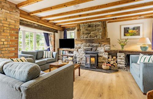Cemmaes House | Hen Stabl- Cemaes