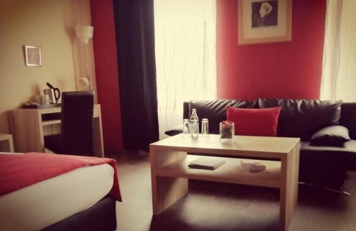 Altenaffeln Hotel | Henblas-Hotel