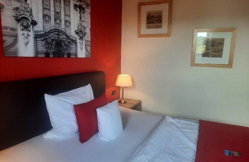 Altenaffeln Hotel | Henblas-Hotel