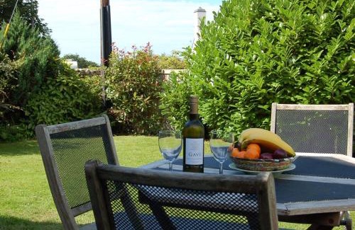 Talybont House | Henborth Mawr Cottage in Talybont